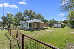 580 County Rd 1743, Clifton, TX 76634 - Photo 14
