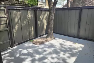 4630 Country Creek Dr, Dallas, TX 75236 - Photo 8