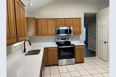 2149 Willowood Drive, Grapevine, TX 76051 - Photo 10