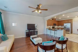 2556 Sarah Ln, Lewisville, TX 75056 - Photo 4