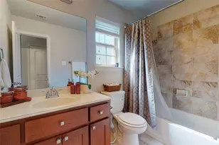 2556 Sarah Ln, Lewisville, TX 75056 - Photo 18