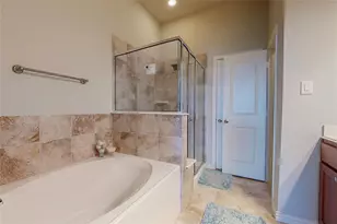 2556 Sarah Ln, Lewisville, TX 75056 - Photo 16