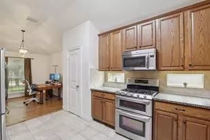 4109 Aqueduct Dr, Denton, TX 76210 - Photo 8