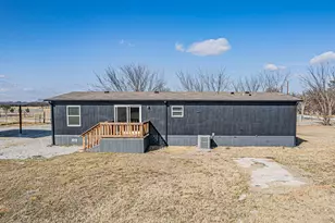 111 Co Rd 1303, Bridgeport, TX 76426 - Photo 34