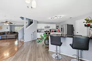 10824 Irish Glen Trail, Fort Worth, TX 76052 - Photo 14