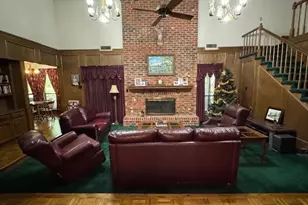 511 Linkcrest Dr, Duncanville, TX 75137 - Photo 2