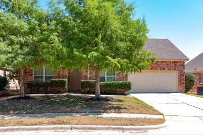 5205 Rush Creek Court, Fort Worth, TX 76244 - Photo 2