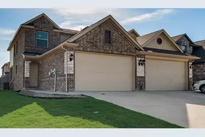 4929-4931 Sanger Circle Drive, Sanger, TX 76266 - Photo 1