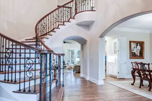 701 Regency Ct, Denton, TX 76210 - Photo 4