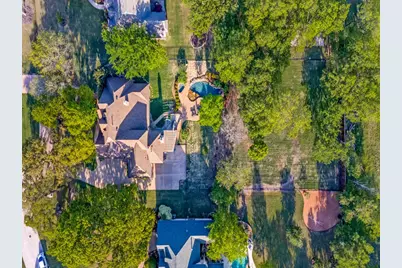 701 Regency Court, Denton, TX 76210 - Photo 38