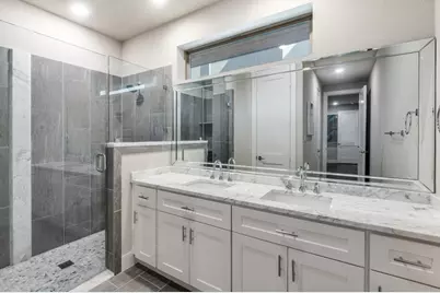 3170 Carmel Street #102, Dallas, TX 75204 - Photo 10