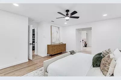 715 Pheasant Run, Burleson, TX 76028 - Photo 14