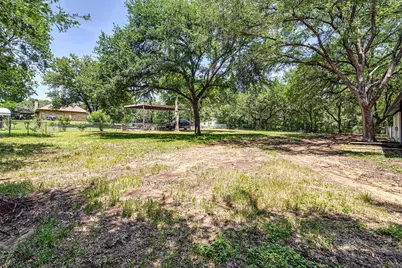 715 Pheasant Run, Burleson, TX 76028 - Photo 22
