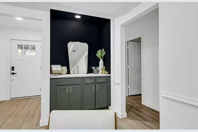 715 Pheasant Run, Burleson, TX 76028 - Photo 6