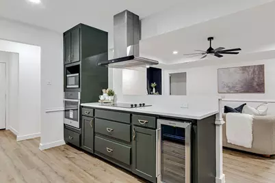 715 Pheasant Run, Burleson, TX 76028 - Photo 10