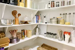 655 Kessler Reserve Ct, Dallas, TX 75208 - Photo 34