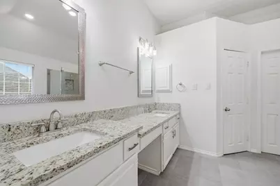 704 Harvest Drive, McKinney, TX 75072 - Photo 24