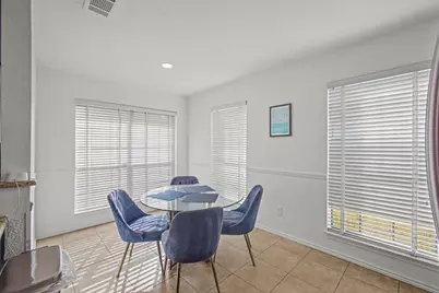 913 Sandhurst Drive, Plano, TX 75025 - Photo 22