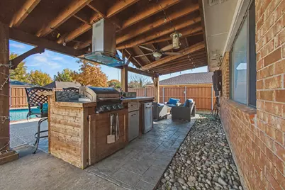 913 Sandhurst Drive, Plano, TX 75025 - Photo 30