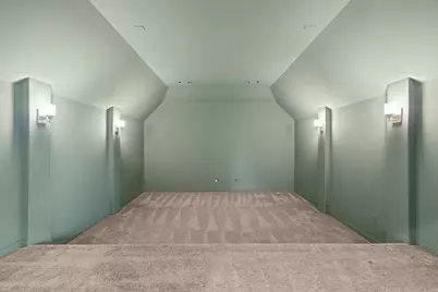 2441 Flat Creek Road, Frisco, TX 75036 - Photo 30