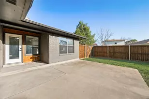 127 Wildwood Crossover St, Gun Barrel City, TX 75156 - Photo 18