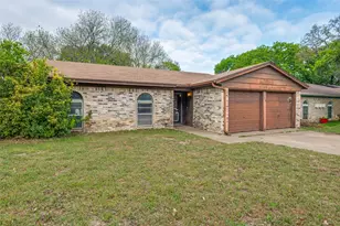 5306 Vincennes Ct, Arlington, TX 76017 - Photo 2