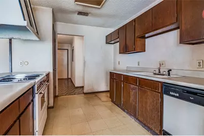 5306 Vincennes Court, Arlington, TX 76017 - Photo 12