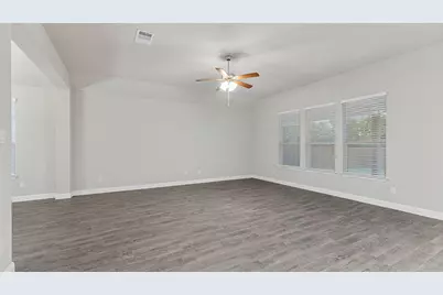 10385 Sarasota Street, Grand Prairie, TX 76065 - Photo 14