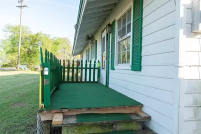 112 SE Front Street #A, Bailey, TX 75452 - Photo 2