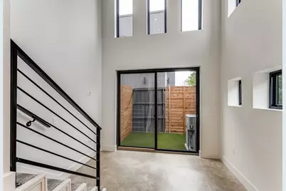 4715 Live Oak Street #102, Dallas, TX 75204 - Photo 10