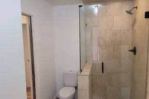 511 Washington Dr, Arlington, TX 76011 - Photo 18