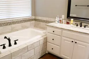 23670 Champion Dr, Lindale, TX 75771 - Photo 20