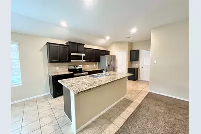 629 Mud Lake Trail, Fort Worth, TX 76120 - Photo 4