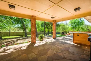 2020 Arbor Bnd St, Bonham, TX 75418 - Photo 32