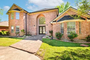 2020 Arbor Bnd St, Bonham, TX 75418 - Photo 2