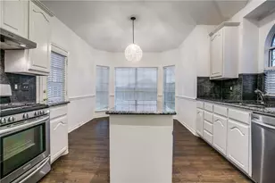 2105 Cardinal Dr, Forney, TX 75126 - Photo 2