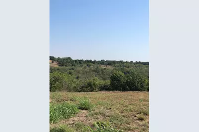 8440 Caradale Court, Cleburne, TX 76033 - Photo 2