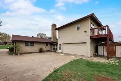 926 Hampshire Street, Grand Prairie, TX 75050 - Photo 16