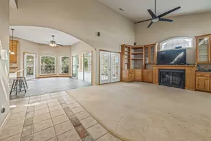 1517 Oakwood Dr, Stephenville, TX 76401 - Photo 4