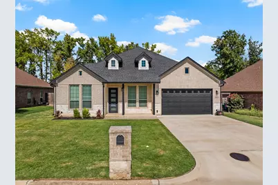 237 Kathryns Court, Mt Pleasant, TX 75455 - Photo 2