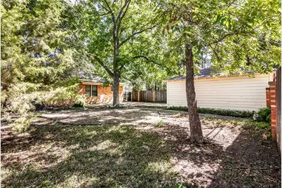6915 Inverness Lane, Dallas, TX 75214 - Photo 24