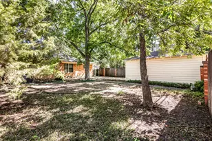 6915 Inverness Ln, Dallas, TX 75214 - Photo 24