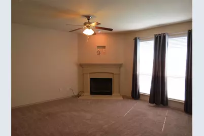 11045 Erinmoor Trail, Fort Worth, TX 76052 - Photo 6