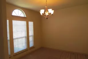 11045 Erinmoor Trail, Fort Worth, TX 76052 - Photo 2