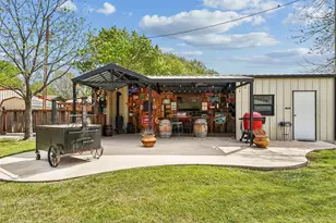 908 N Maple St, Muenster, TX 76252 - Photo 28