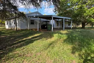 300 A E 3rd St, Iredell, TX 76649 - Photo 2