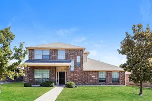 614 Canvas Ct, Lancaster, TX 75146 - Photo 1