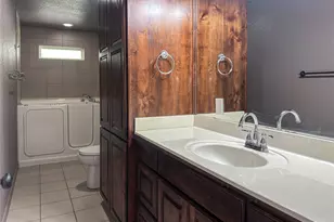 700 Austin Dr, Mineral Wells, TX 76067 - Photo 14