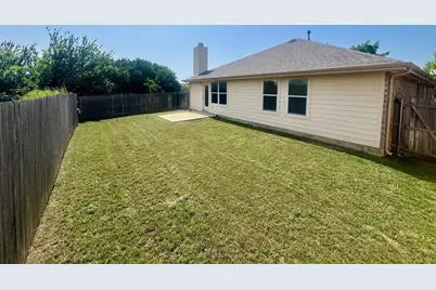 1000 Salt Creek Trail, Fort Worth, TX 76131 - Photo 10