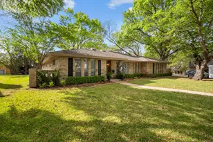 2904 Hunters Creek Pl, Plano, TX 75075 - Photo 1